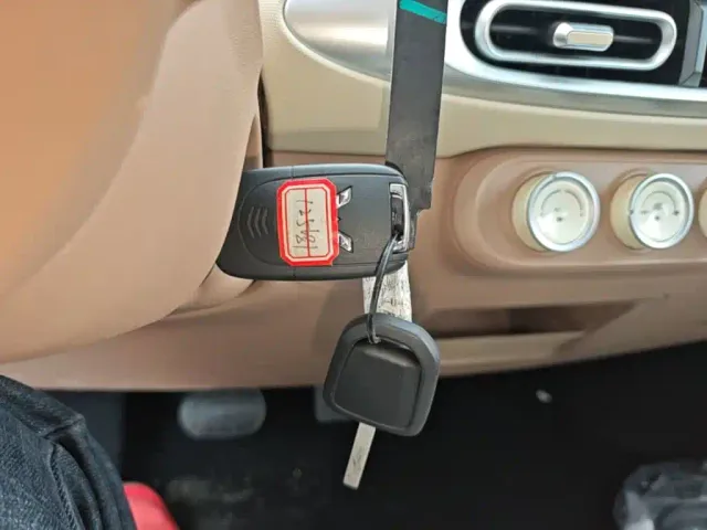 Wuling Hongguang Mini EV — Фото автомобиля 8