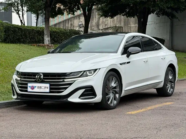 Фотография автомобиля — Volkswagen CC