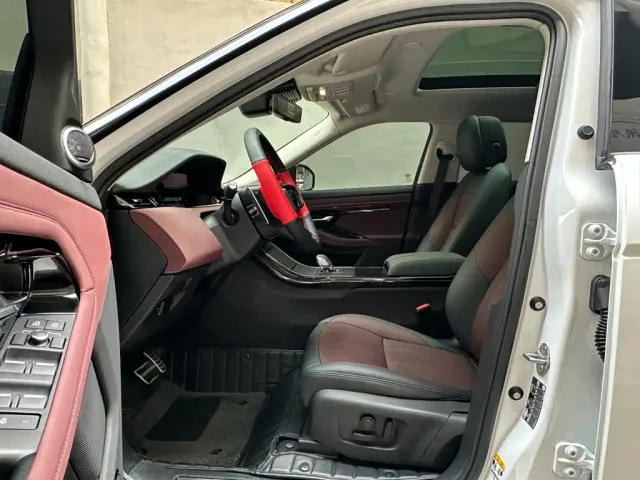 Land Rover Range Rover Evoque — Фото автомобиля 9