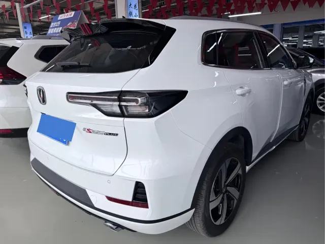 Changan CS55 Plus — Фото автомобиля 18