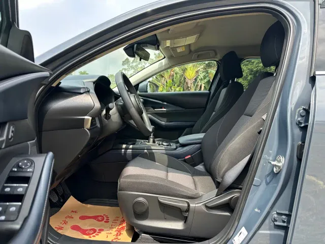 Mazda CX-30 — Фото автомобиля 16