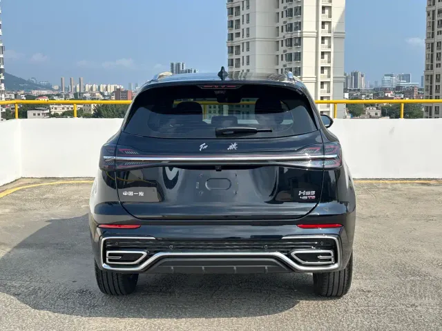 Hongqi HS5 — Фото автомобиля 9