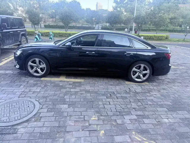 Audi A6L — Фото автомобиля 7