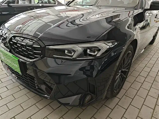 BMW 3 Series — Фото автомобиля 23