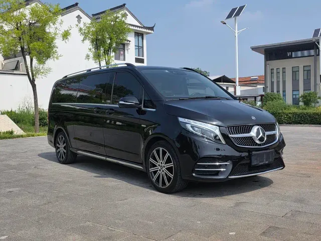 Mercedes-Benz V-Class — Фото автомобиля 9