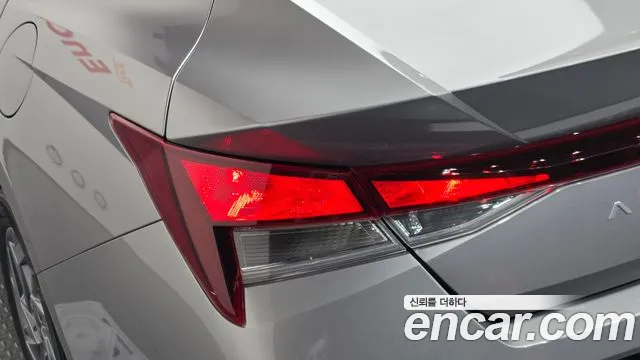 Hyundai Avante — Фото автомобиля 8