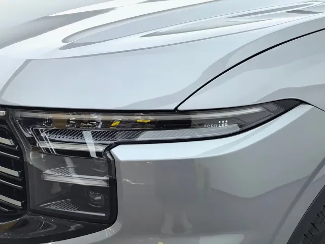 Ford Edge — Фото автомобиля 8