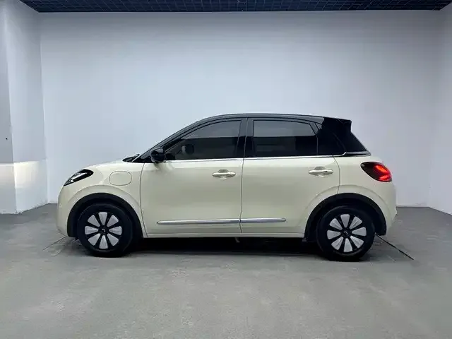 Wuling Bingo — Фото автомобиля 18