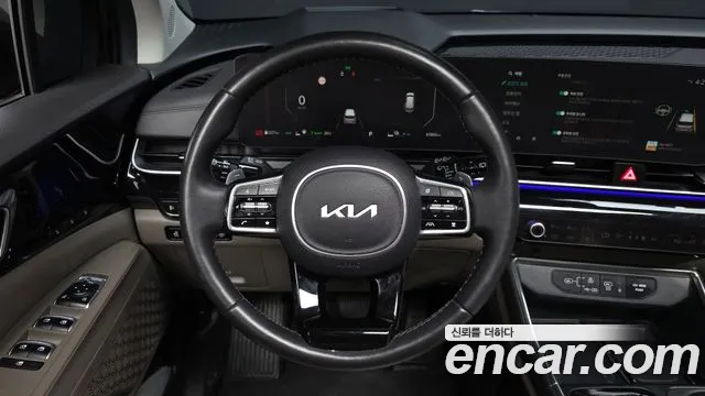 Kia Carnival Generation 4 — Фото автомобиля 14