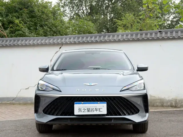 Roewe i5 — Фото автомобиля 2