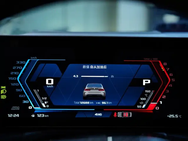 BMW BMW M3 2024 M3 Sedan M xDrive Competition — Фото автомобиля 2
