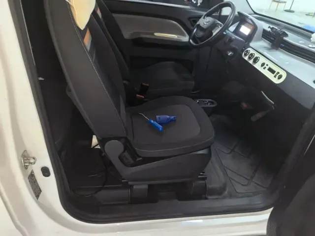 Wuling Hongguang Mini EV — Фото автомобиля 24