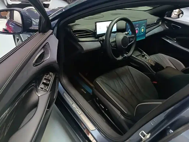 BYD Seal — Фото автомобиля 15