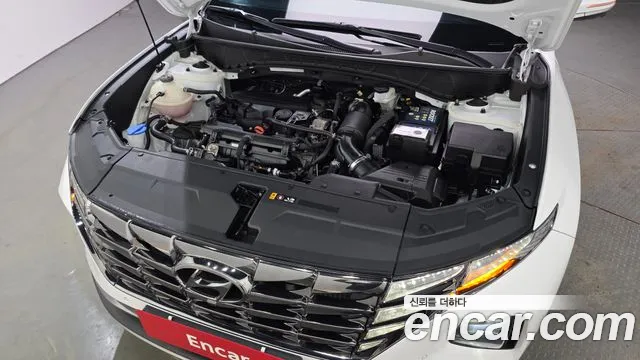 Hyundai Tucson Tucson (NX4) Бензин 1.6 турбо 2WD — Фото автомобиля 5