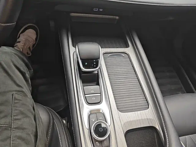 Chery Arrizo 8 — Фото автомобиля 13