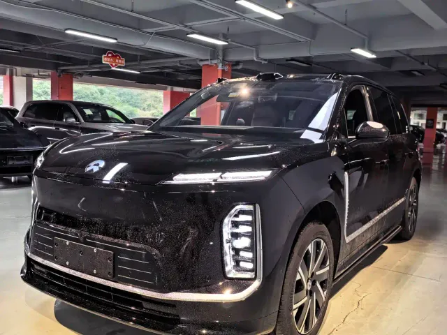 Фотография автомобиля — Nio ES9