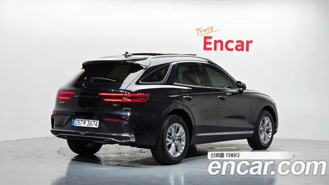 Genesis GV70 2.5T Бензин AWD — Фото автомобиля 2