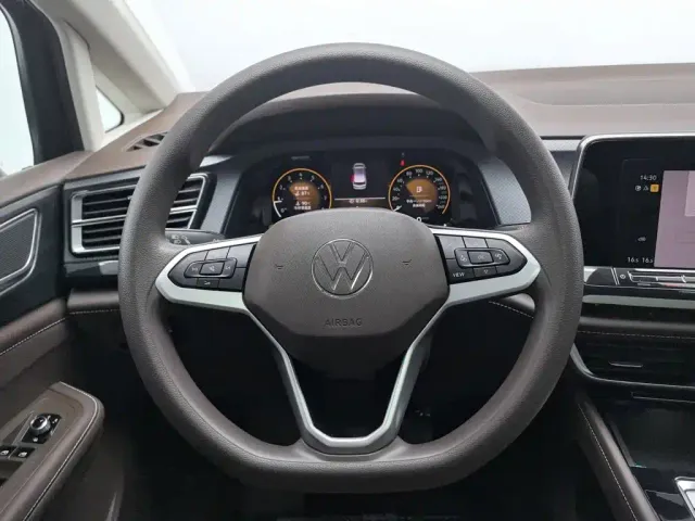 Volkswagen Viloran — Фото автомобиля 11