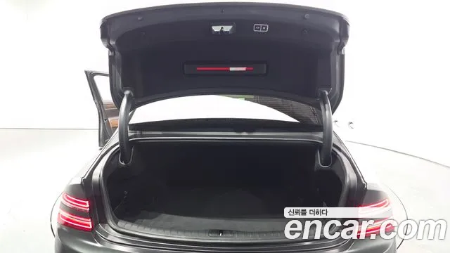 Genesis G80 RG3 — Фото автомобиля 24