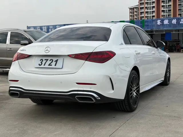 Mercedes-Benz C-Class — Фото автомобиля 4