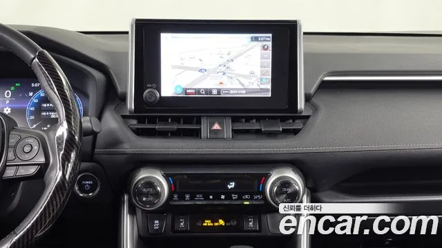 Toyota RAV4 5th Gen — Фото автомобиля 20