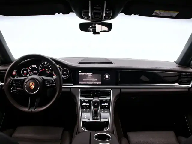 Porsche Panamera — Фото автомобиля 5