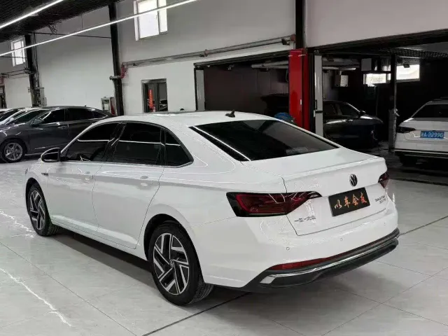 Volkswagen Sagitar — Фото автомобиля 9