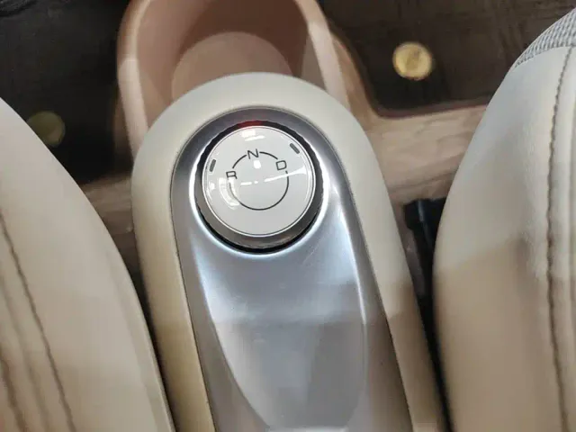 Wuling Hongguang Mini EV — Фото автомобиля 13