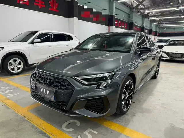 Фотография автомобиля — Audi A3