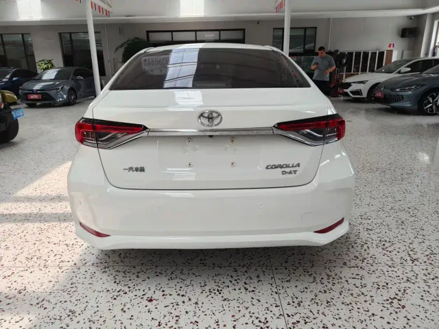 Toyota Corolla — Фото автомобиля 22