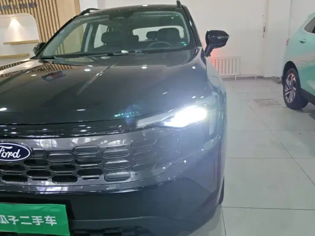 Ford Lingrui — Фото автомобиля 23