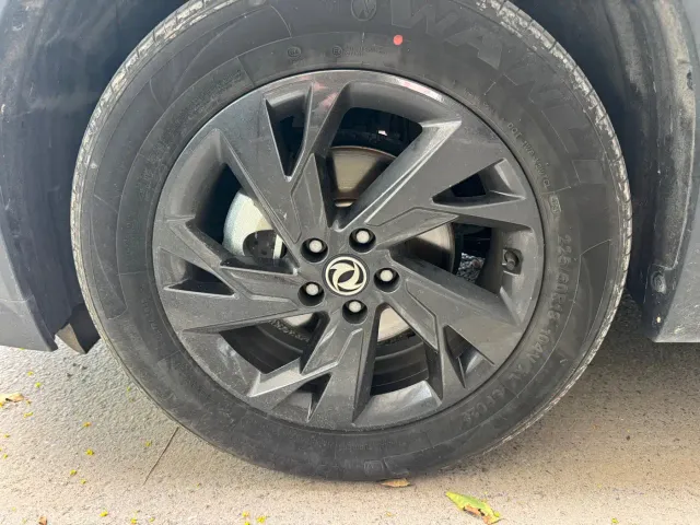 Dongfeng Fengshen L7 — Фото автомобиля 5