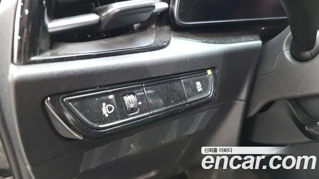 Kia Niro — Фото автомобиля 25