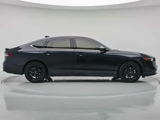 Honda Accord — Фото автомобиля 7