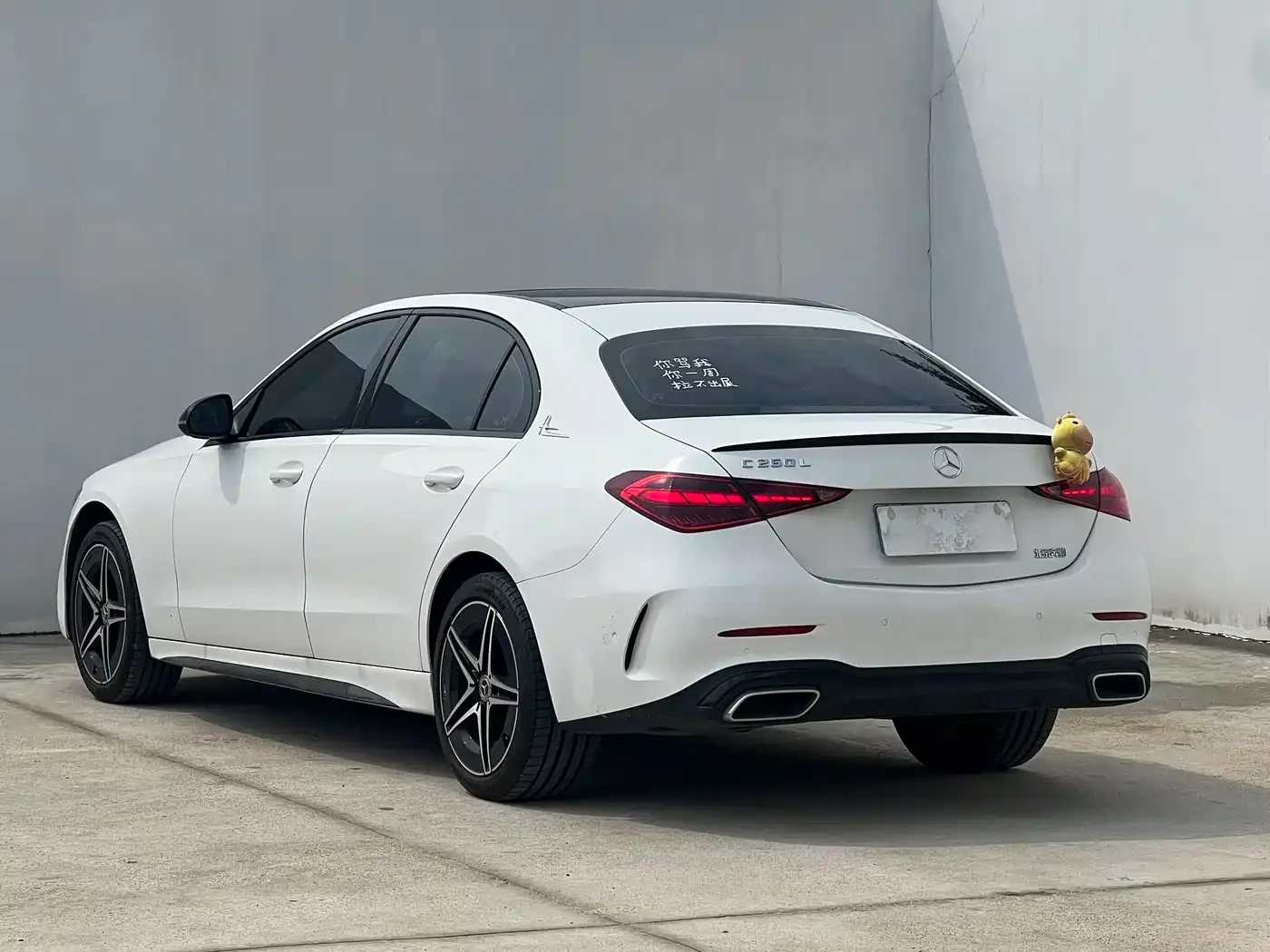 Mercedes-Benz Mercedes-Benz C-Class 2023 C 260 L Night Edition Sport — Фото автомобиля 3