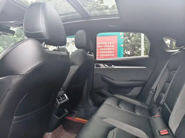 Geely Xingrui — Фото автомобиля 18