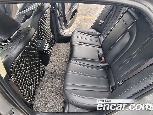 Kia K8 — Фото автомобиля 10