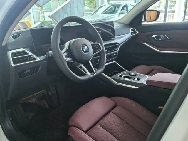BMW 3 Series — Фото автомобиля 7