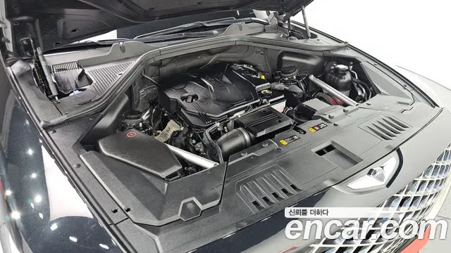 Genesis GV80 — Фото автомобиля 6