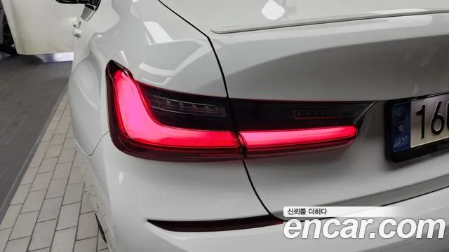 BMW 3 Series G20 — Фото автомобиля 23