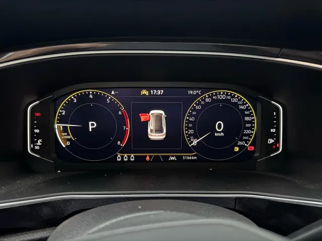 Volkswagen Tharu — Фото автомобиля 4