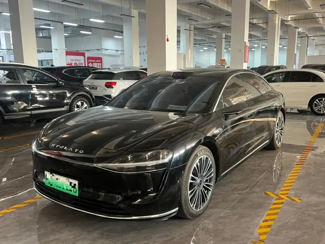Фотография автомобиля — Stelato S9