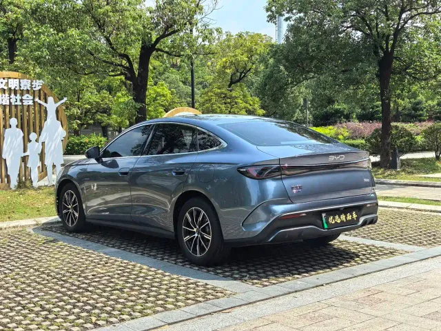 BYD Seal 06 — Фото автомобиля 9