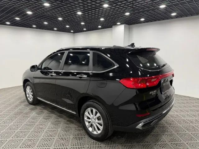 Haval M6 — Фото автомобиля 9