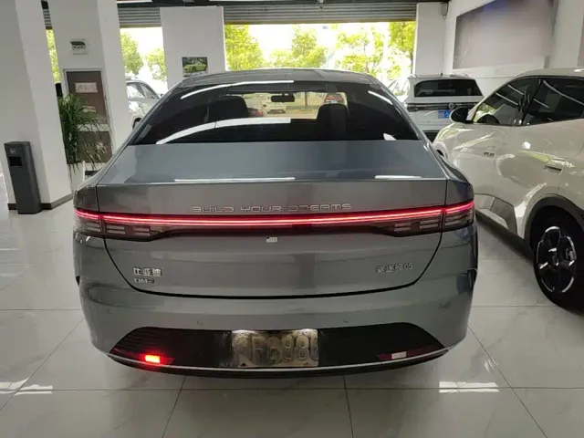 BYD Destroyer 05 — Фото автомобиля 3