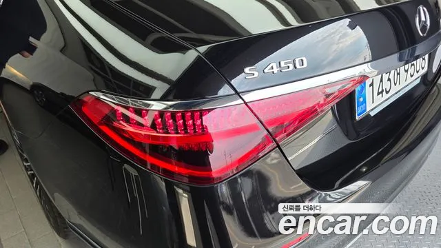 Mercedes-Benz S-Class — Фото автомобиля 22