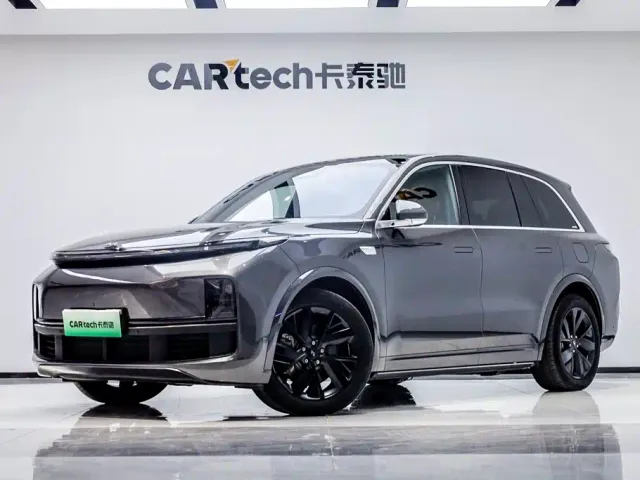 Li Auto L8 — Фото автомобиля 2