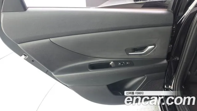 Hyundai AVANTE Avante (CN7) — Фото автомобиля 25