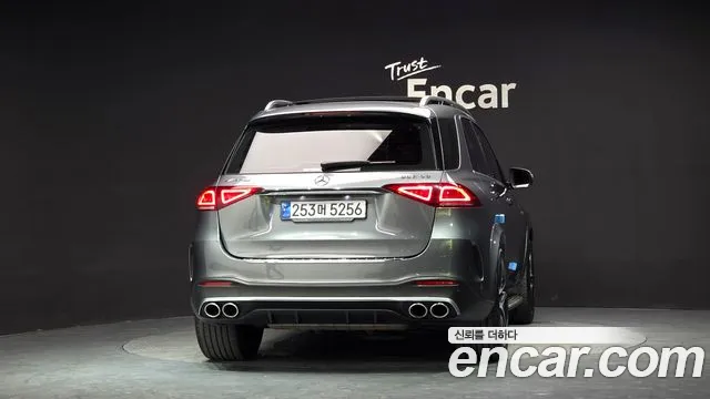 Mercedes-Benz GLE-Class — Фото автомобиля 3