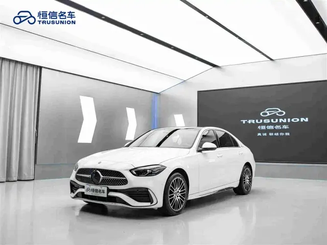 Mercedes-Benz C-Class — Фото автомобиля 3